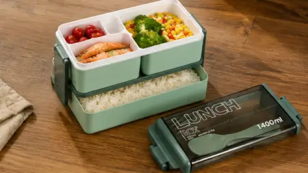 GstLSFfOLhhJhWbYFUOpM3OeQpBRMTvKXJpfG88B.webp 3-in-1 Plastic Lunch Box – Double Decker Airtight Tiffin with 3 Detachable Containers & 2 Spoon ( green, OS )