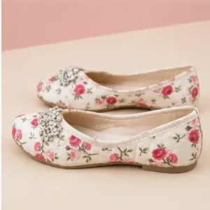 Kids Baby Girls Jutti – Handmade Floral Print Ethnic Slip-On Shoes with Comfortable TPR Sole ( multicolor, 4.5-5 Years )