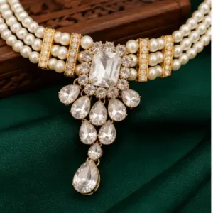 Squire Combo Set – Alloy Necklace with Artificial Stones & Beads ( white, OS )